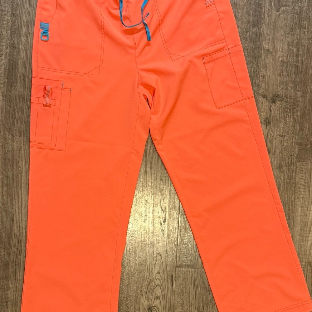 Carhartt scrub bottoms